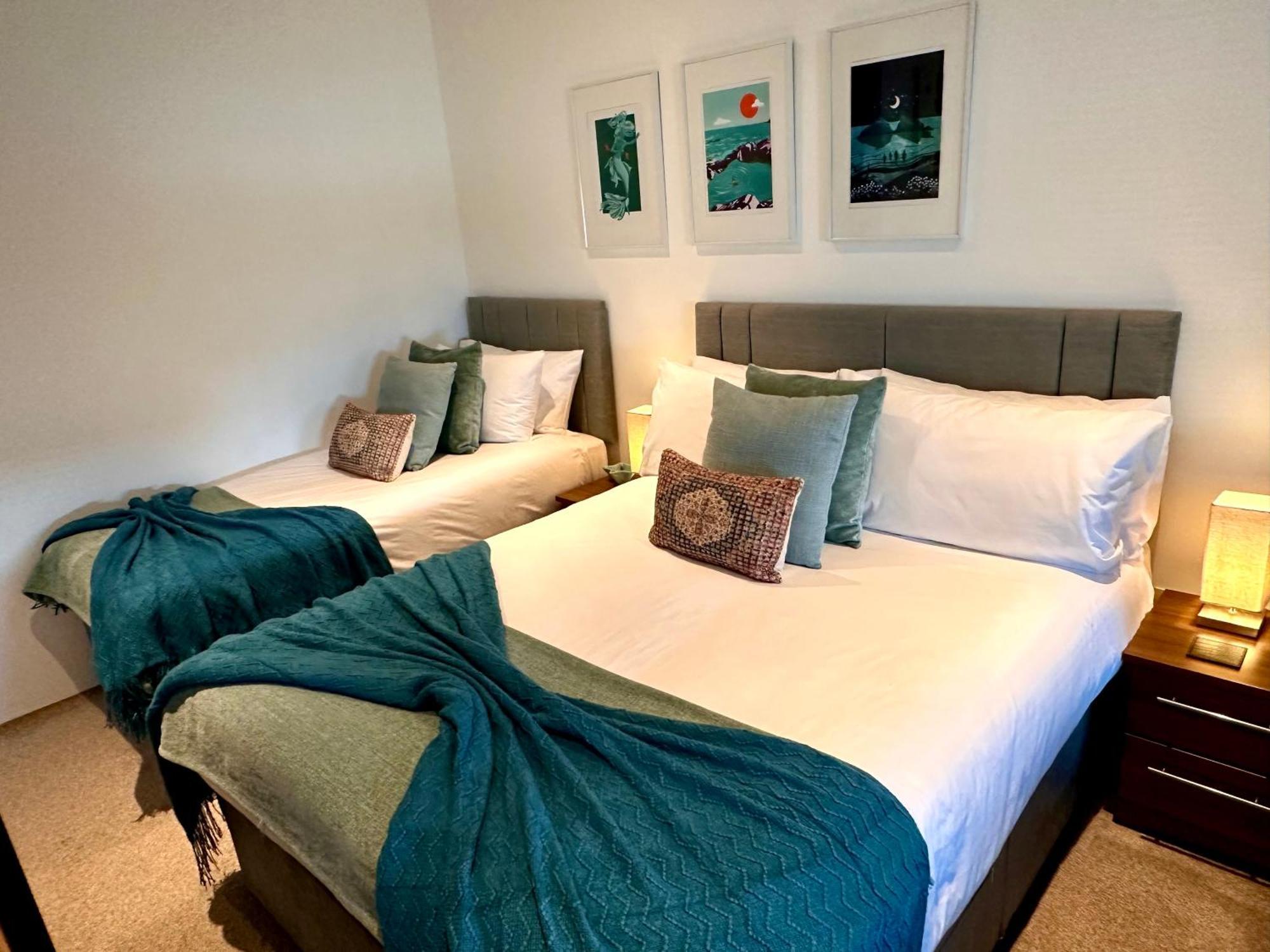 Royal William Yard Apartments - Large And Luxurious With Free Parking Plymouth Exterior photo